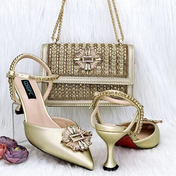 Летние новинки 2023 года, итальянская женская обувь, сумка в тон на каблуке золотистого цвета, комплект из туфель и сумки для зрелой леди